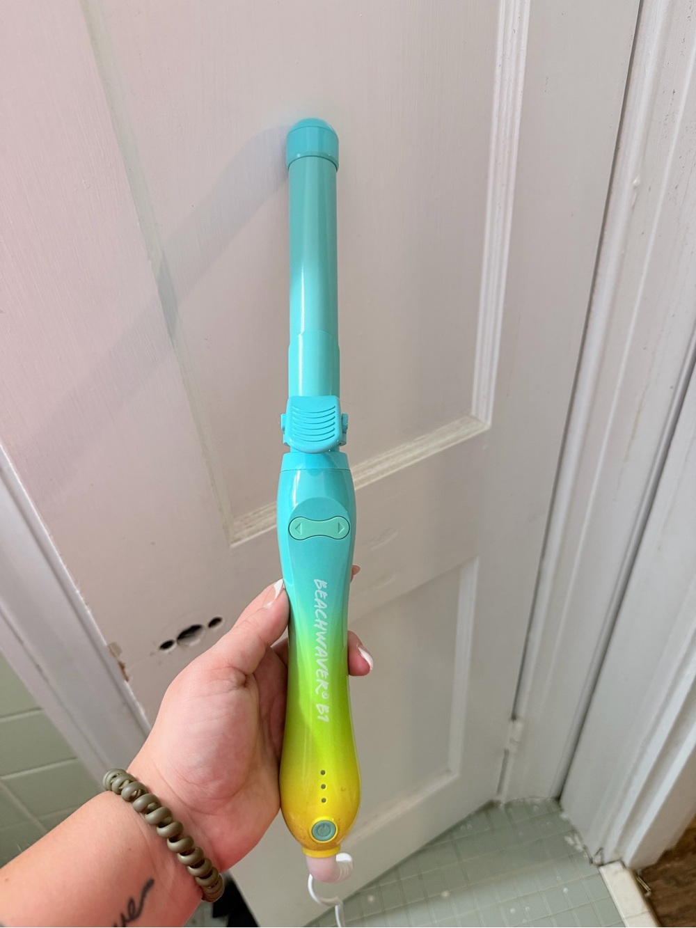beachwaver curling wand